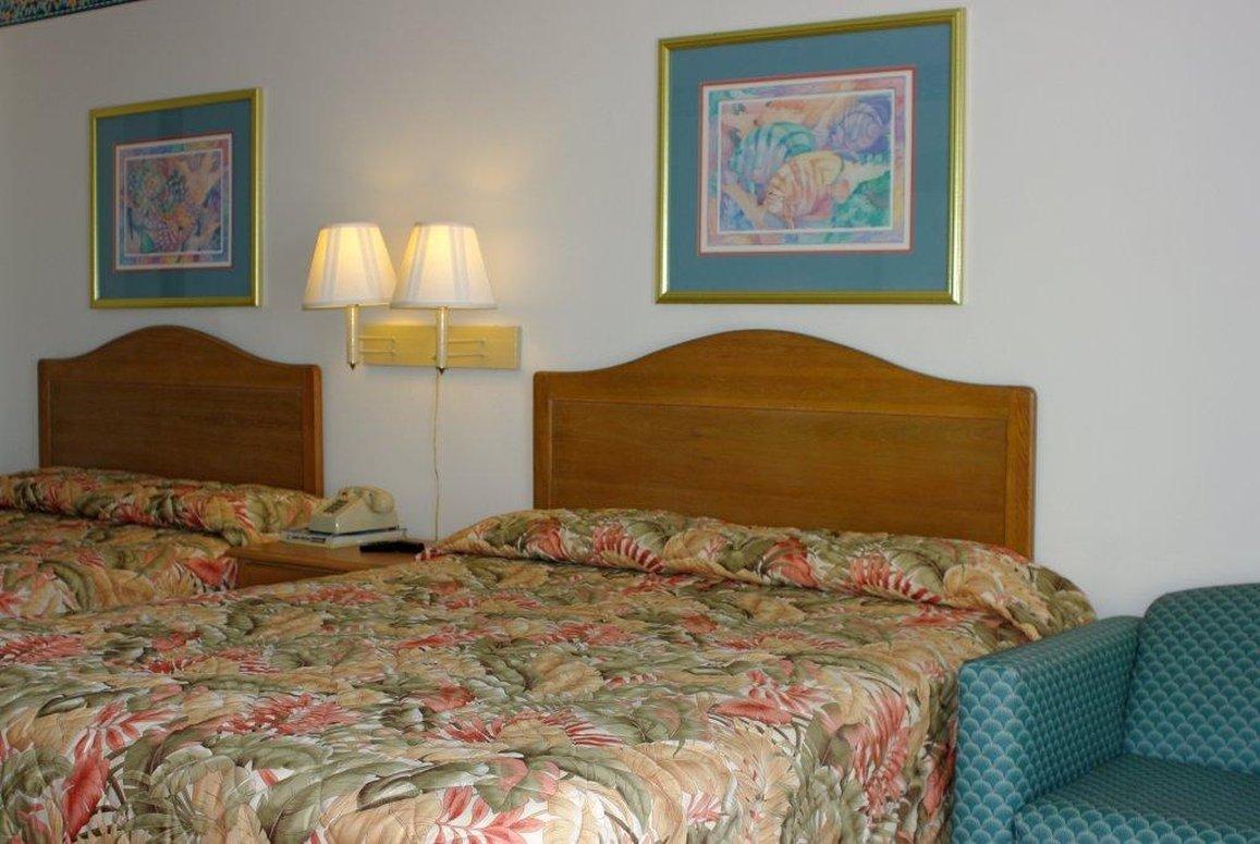 Castaway Beach Inn & Swim Up Bar Норт Мъртъл Бийч Екстериор снимка
